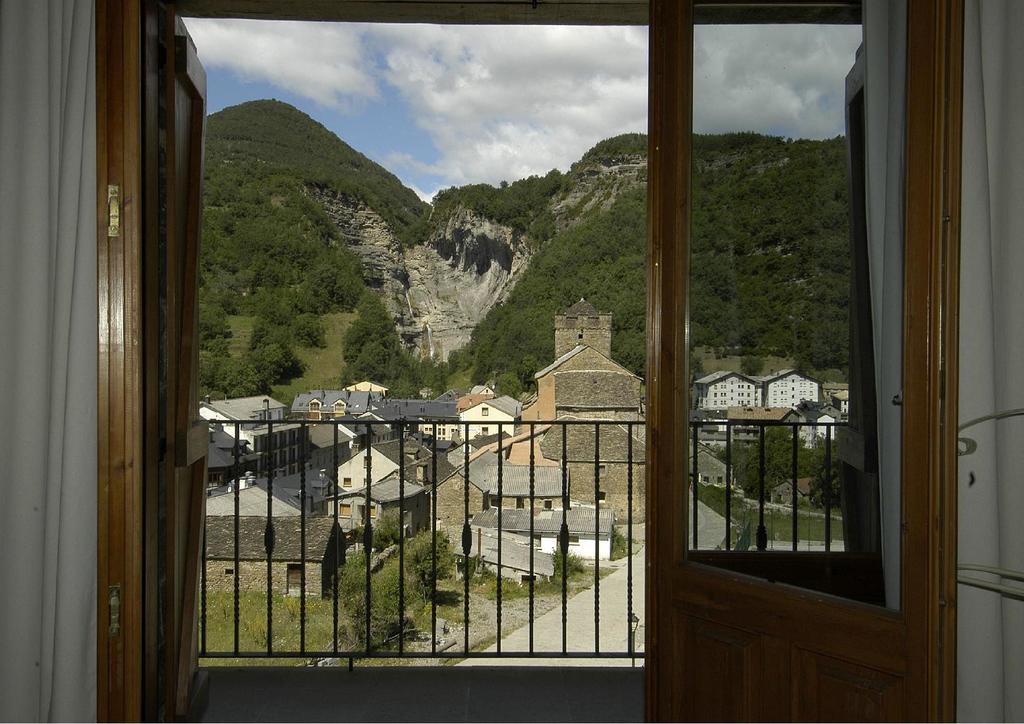 Hotel Rural El Porton De Murillo Broto Pokoj fotografie